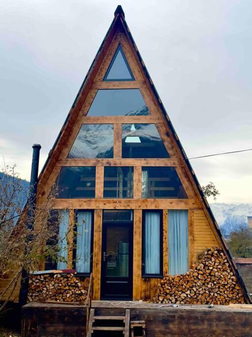 A-Frame Местия Экстерьер фото
