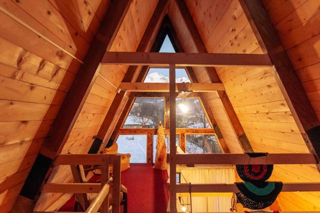A-Frame Местия Экстерьер фото