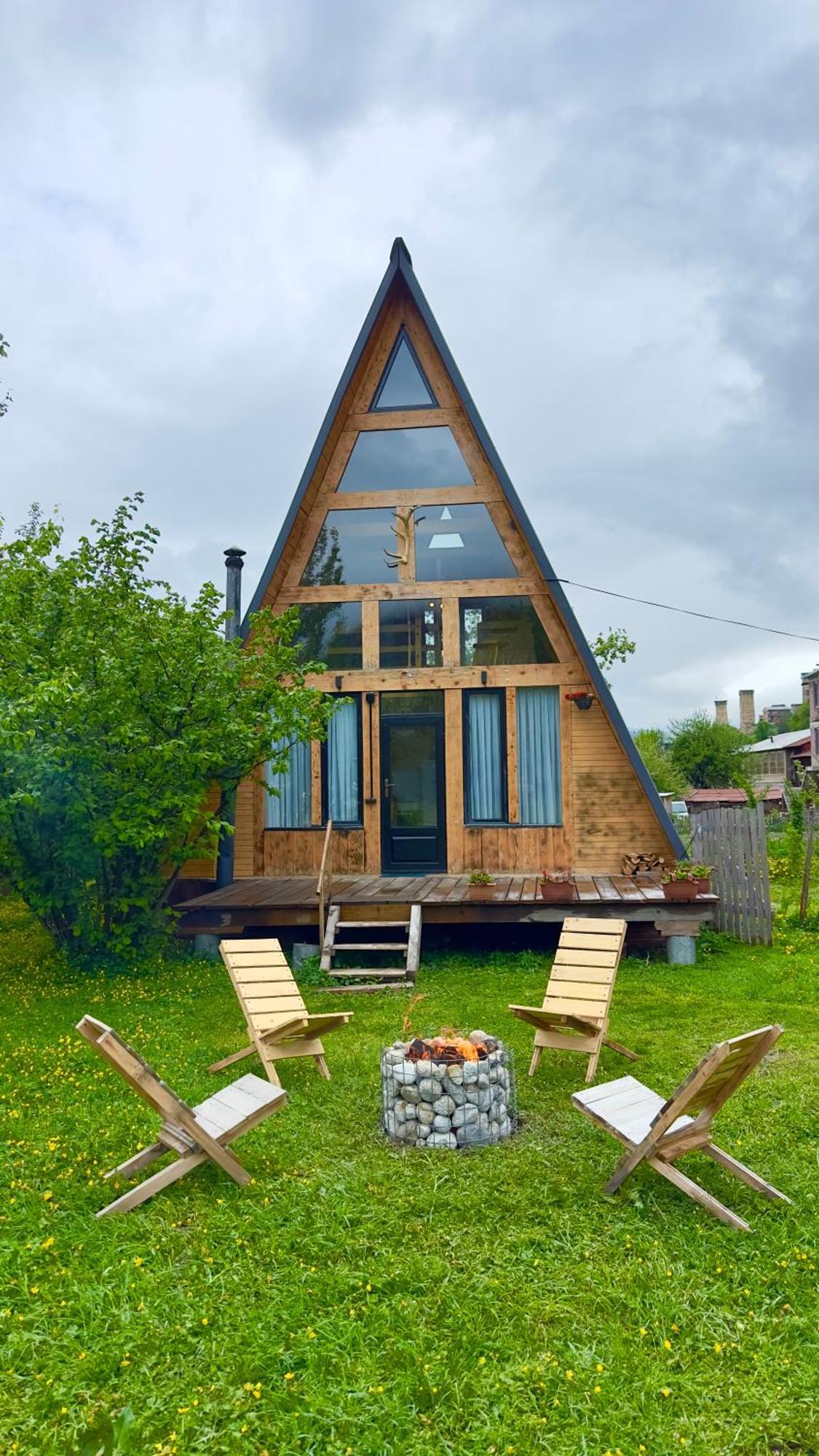 A-Frame Местия Экстерьер фото
